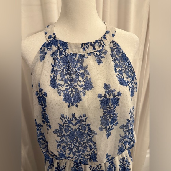 Soieblu Lace Up Tasseled Racerback Blue and White Floral Sheer Maxi Dress Sz Med - Picture 2 of 7